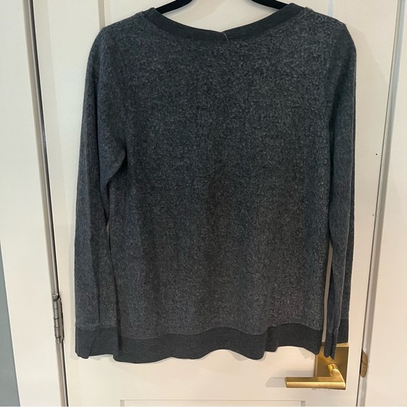 NWT Chaser Grey Fleece Graphic Sweatshirt Medium - Picture 2 of 8